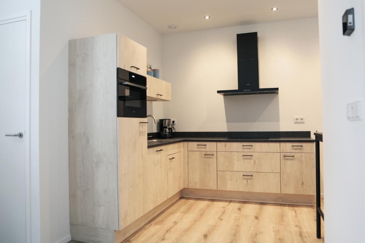 Sfeervol Vakantiehuis In Centrum Иршеке Екстериор снимка