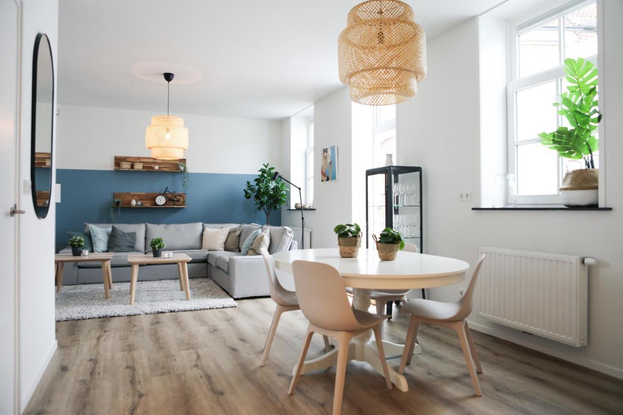 Sfeervol Vakantiehuis In Centrum Иршеке Екстериор снимка